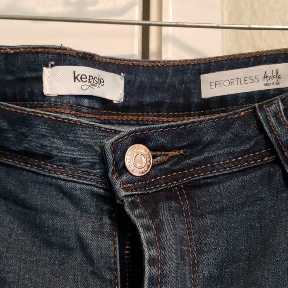 Kenzie Jeans - Picture 2 of 3